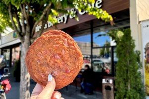 Watch: A Vancouver bakery has a Ketchup Chip Cookie. Here's what it tastes like