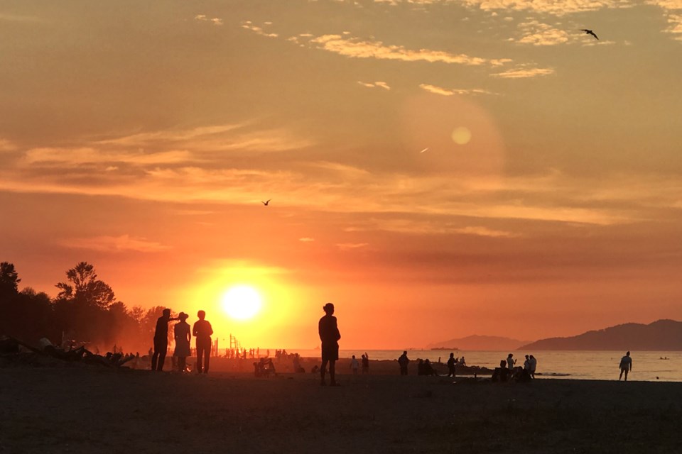 The heatwave hitting the USA will not come to B.C.